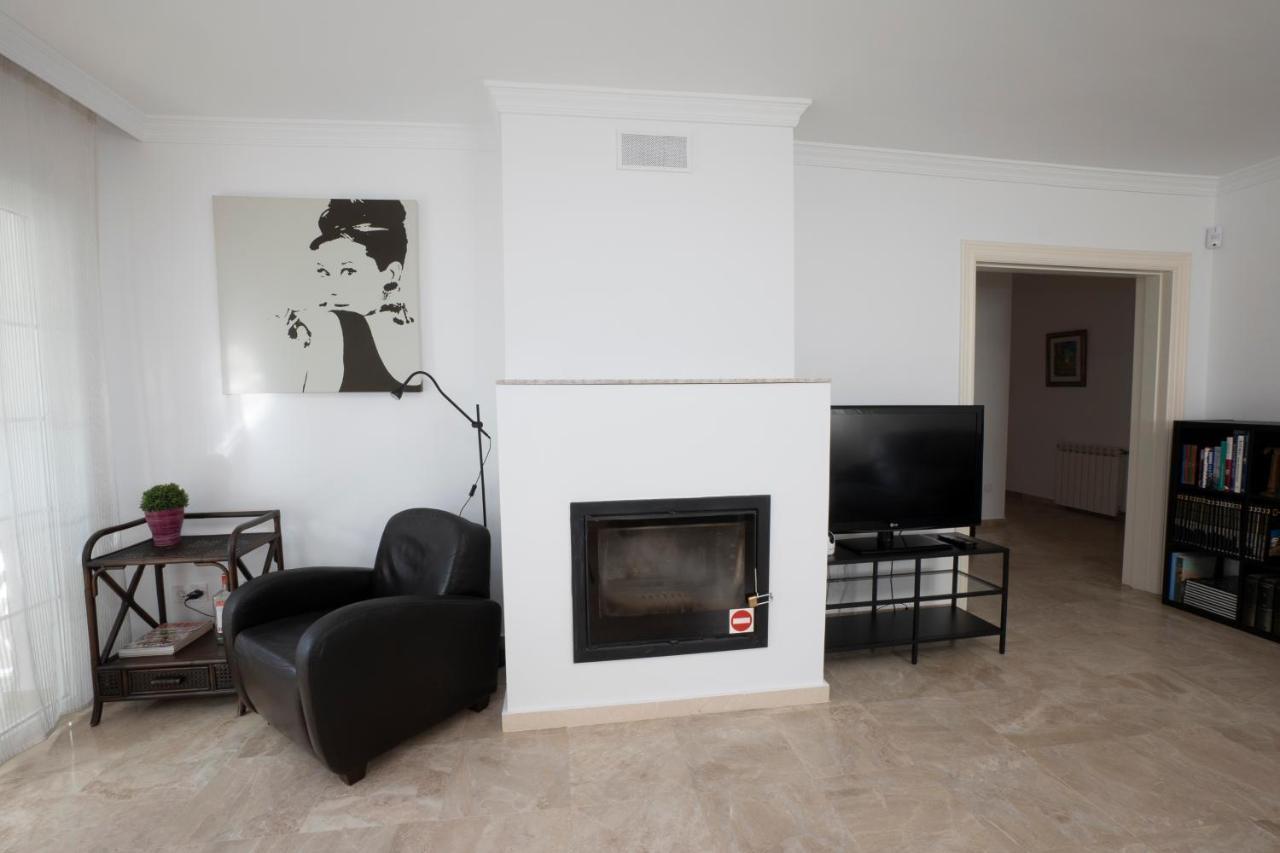Apartament Nerja Jarales Menyber Zewnętrze zdjęcie